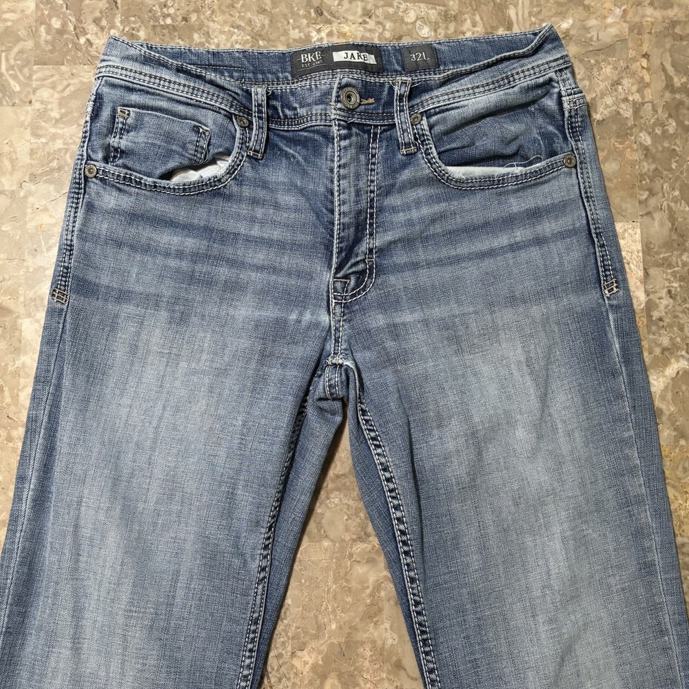 BKE Buckle Jeans Mens 32x33 Blue Jake Bootcut Flare Stretch Denim Thick Stitch